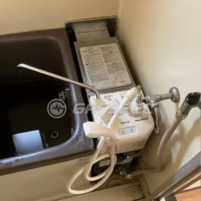 交換後の給湯器（リンナイ RBF-BSBN-FX-L-T）