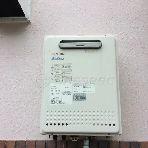 交換前の給湯器（ノーリツ GT-C2432AWX）