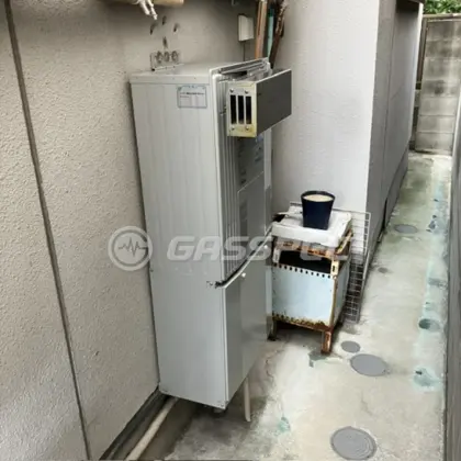 施工前の給湯器（GH-HK2401ZW）