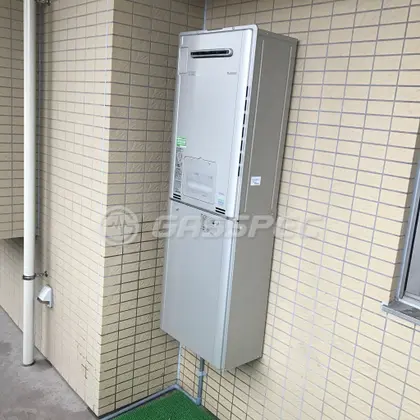 施工後の暖房熱源機（リンナイ RUFH-E2405SAW2-3(A)）