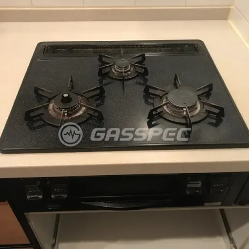 交換前のビルトインガスコンロ（ハーマン DG32D1NSR）
