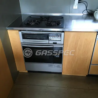 施工前のビルトインガスコンロ（GE-BS11F / NE-B702）