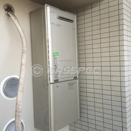 施工後の暖房熱源機（リンナイ RUFH-E2405AW2-3(A)）