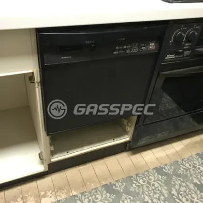 施工前のビルトイン食洗機（NP-P45X1P1AA）