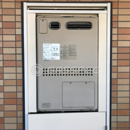 施工前の暖房熱源機（GTH-2413AWXH）