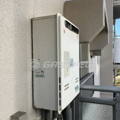 施工前の給湯器（GT-2000SAW）