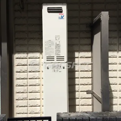施工後の給湯器（リンナイ RUX-VS1616W-E）