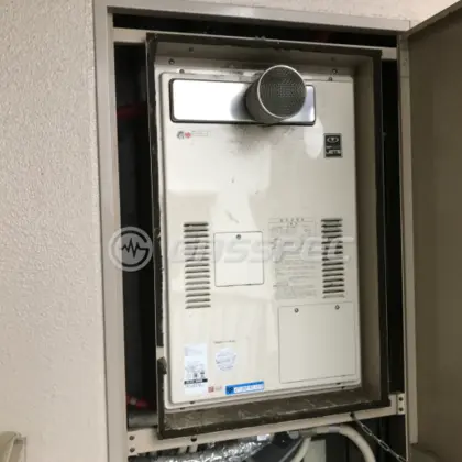 施工前の暖房熱源機（YG2431RT）