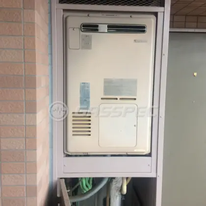 施工前の暖房熱源機（RUFH-V2400AW2-3）