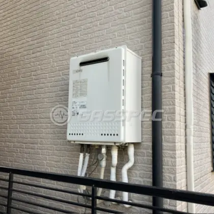 施工前の給湯器（GT-2428SAWXSAWX）