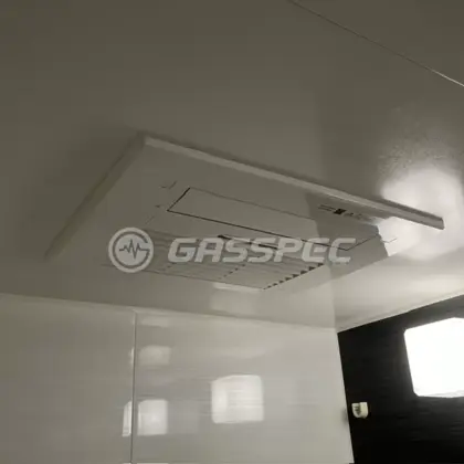 施工後の浴室乾燥機（リンナイ RBH-C4102K3P）