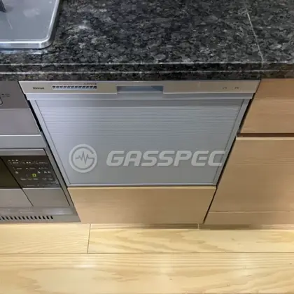 施工後のビルトイン食洗機（リンナイ RSW-C402CA-SV）