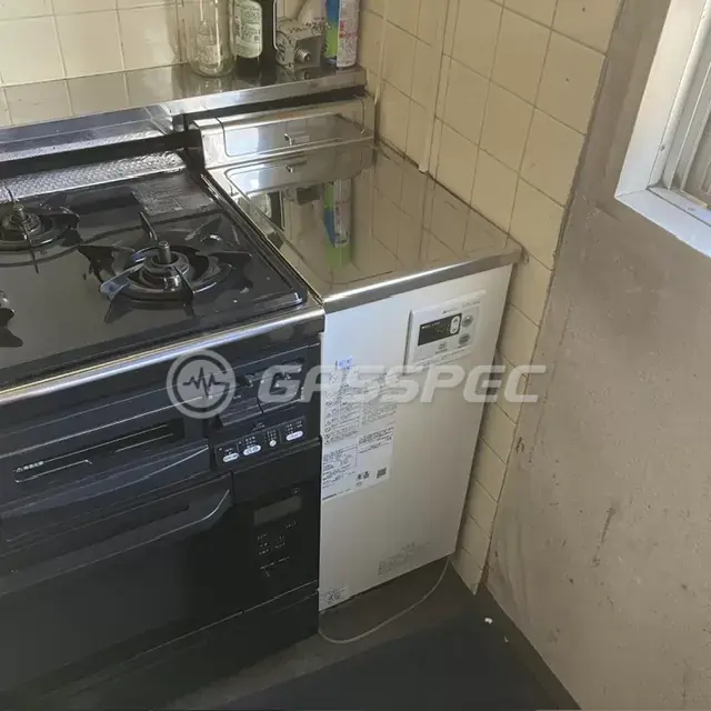 交換後の給湯器（ノーリツ GBF-1610D-2 R(4型)）