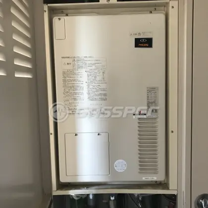 施工前の暖房熱源機（AT-4200ARSSWQ-H）