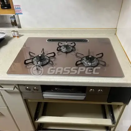施工後のビルトインガスコンロ（パロマ PD-893WS-U75GP）