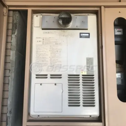 施工前の暖房熱源機（AT-366RSA-AW2Q-C）