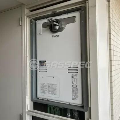 施工後の暖房熱源機（リンナイ RUFH-A2400AA2-3(A)）