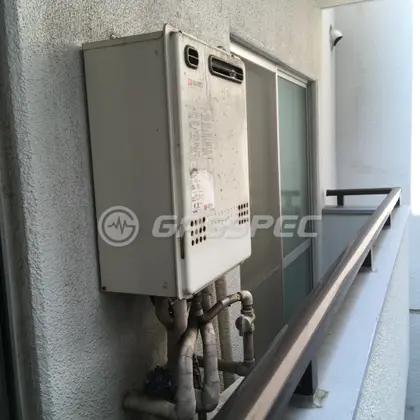 施工前の給湯器（GT-1627SAWX）
