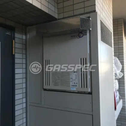 施工前の給湯器（GX-240AW）