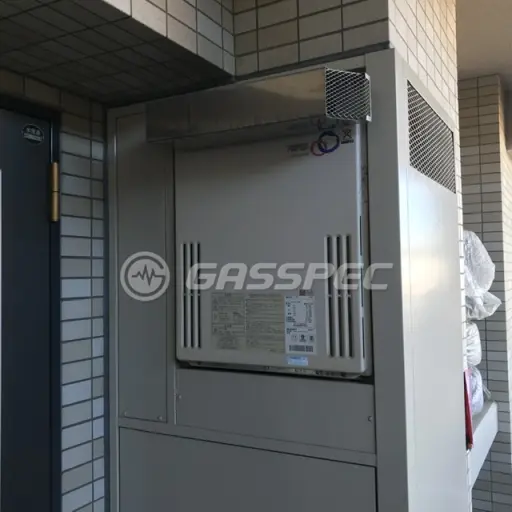 交換前の給湯器（パーパス GX-240AW）