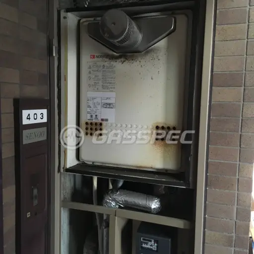 交換前の給湯器（ノーリツ GT-2422AWX-T）