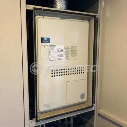 施工前の暖房熱源機（GTH-2434SAWX6H-H）