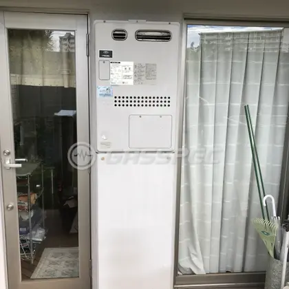 施工前の暖房熱源機（GTH-2417AWX6H）