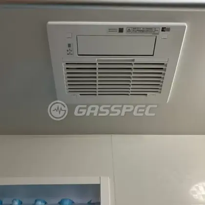 施工後の浴室乾燥機（リンナイ RBH-C3302K1DP）