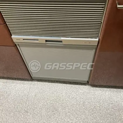 施工後のビルトイン食洗機（リンナイ RSW-C402CA-SV）