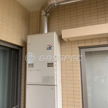 施工前の暖房熱源機（RUFH−V2403AU2-6）