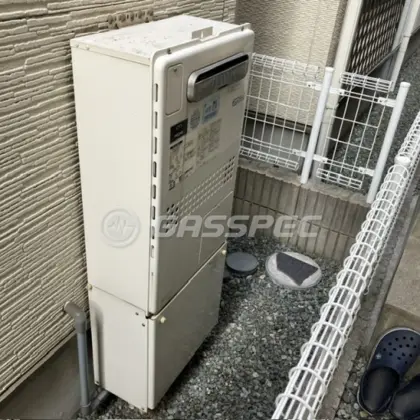 施工前の暖房熱源機（GTH-C2439SAWX6H）