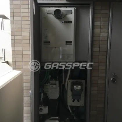 施工前の暖房熱源機（RUFH-V2403AT2-3）