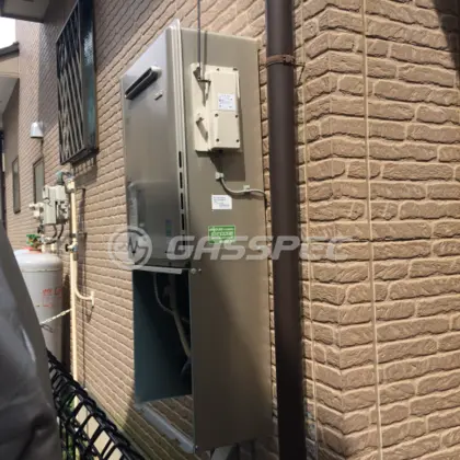 施工後の給湯器（リンナイ RUF-E2405SAW(A)）