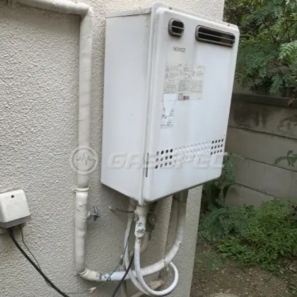 施工前の給湯器（GT-1662SAWX）