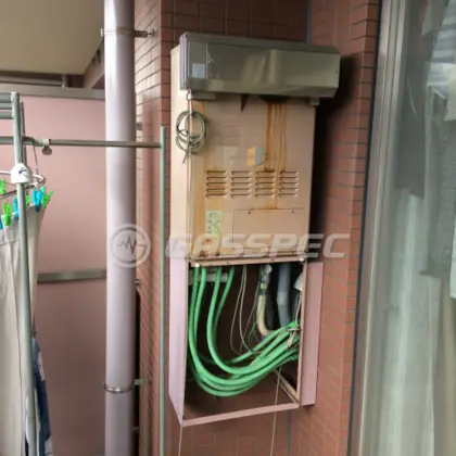 施工前の暖房熱源機（DH-N241AWADL(5)）