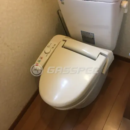 施工前の便座