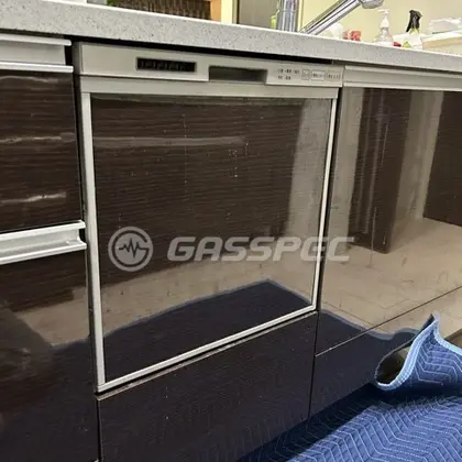 施工前のビルトイン食洗機（NP-45RS5SAA）