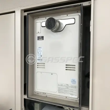 施工前の暖房熱源機（RUFH-V2403AT2-6）