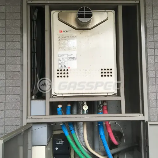 交換前の給湯器（ノーリツ GT-2422SAWX-T）