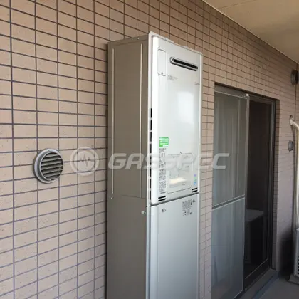 施工後の暖房熱源機（リンナイ RUFH-E2405AW2-3(A)）