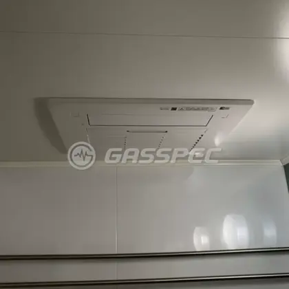 施工後の浴室乾燥機（リンナイ RBH-C4102K3P）