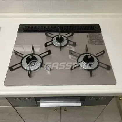 施工後のビルトインガスコンロ（リンナイ RHS31W42J2RSTW）