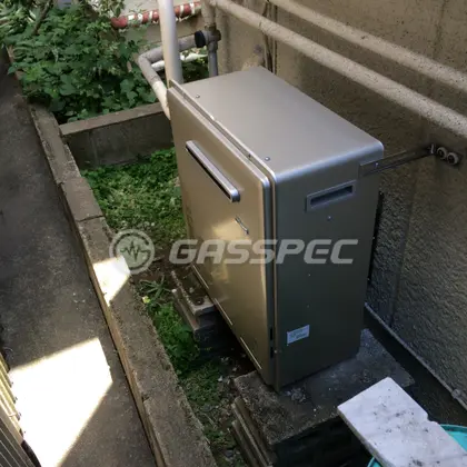 施工後の給湯器（リンナイ RUF-E2405AG(A)）