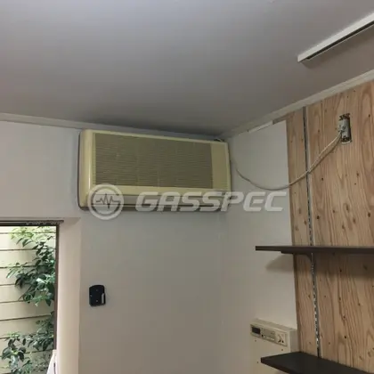 施工前のエアコン