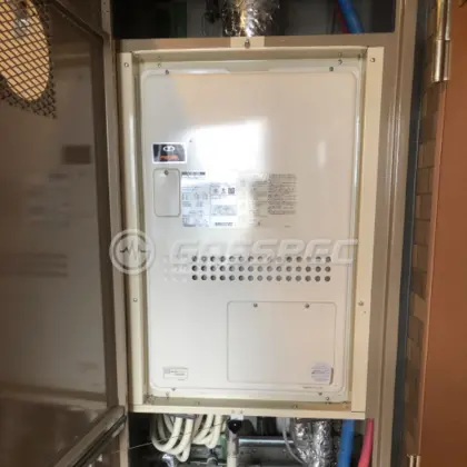 施工前の暖房熱源機（GTH-2417AWX6H-H）