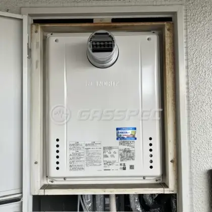 施工後の給湯器（ノーリツ GT-1670SAW-T-1 BL）