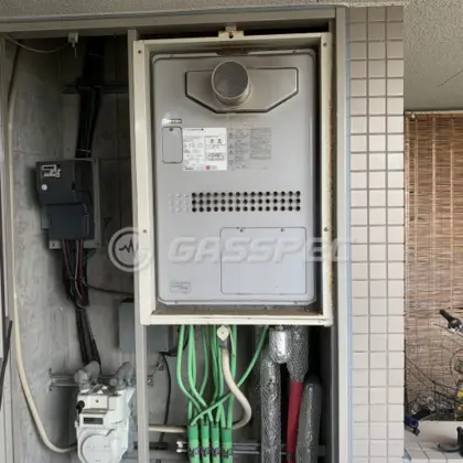 施工前の暖房熱源機（GTH-2417AWX3H-T）