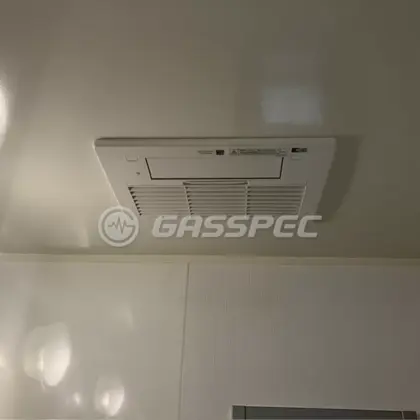 施工後の浴室乾燥機（リンナイ RBH-C3302K3P）