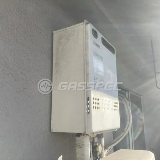 交換前の給湯器（ノーリツ GT-2027SAWX）