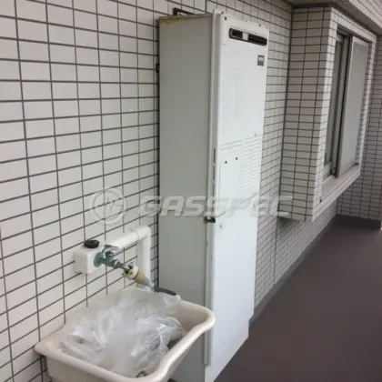 施工前の暖房熱源機（AT-4299ARSAW3Q）